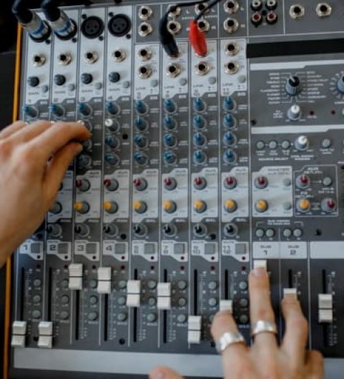 service-provider We work with home audio service providers with clients transition to digital music libraries
